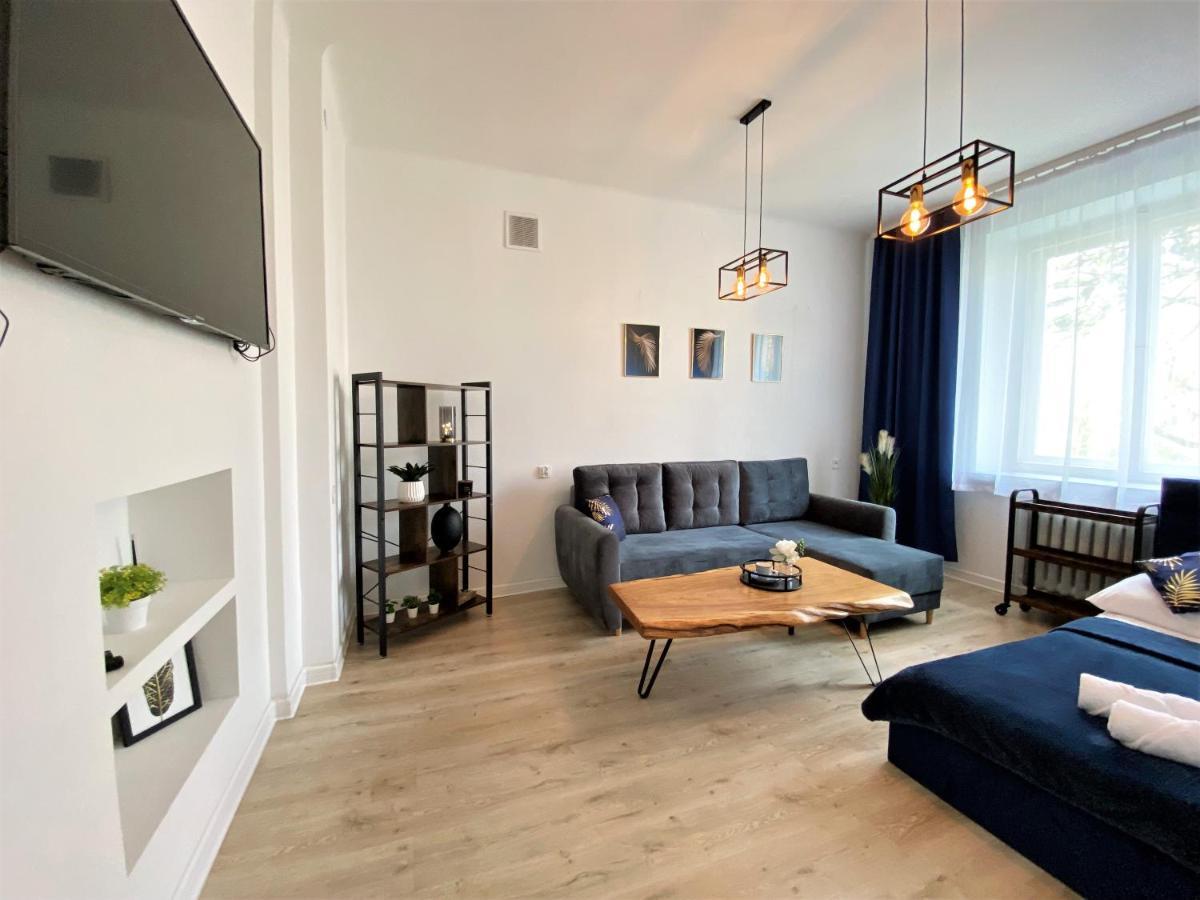 Apartament Midnight Blue Mielec Extérieur photo