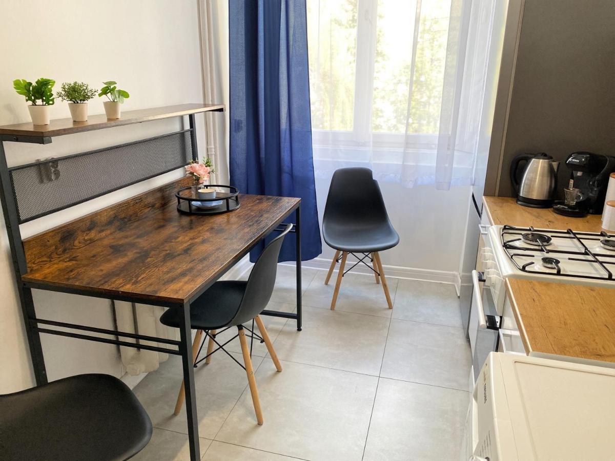 Apartament Midnight Blue Mielec Extérieur photo